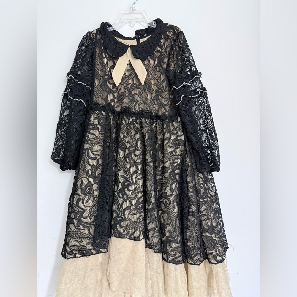 Elegant Black and Cream Lace Kids Formal Dress